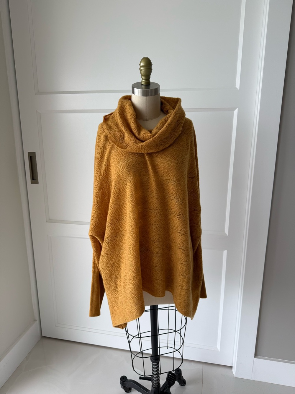 Garnet Hill Oversized Cashmere Pointelle Sweater